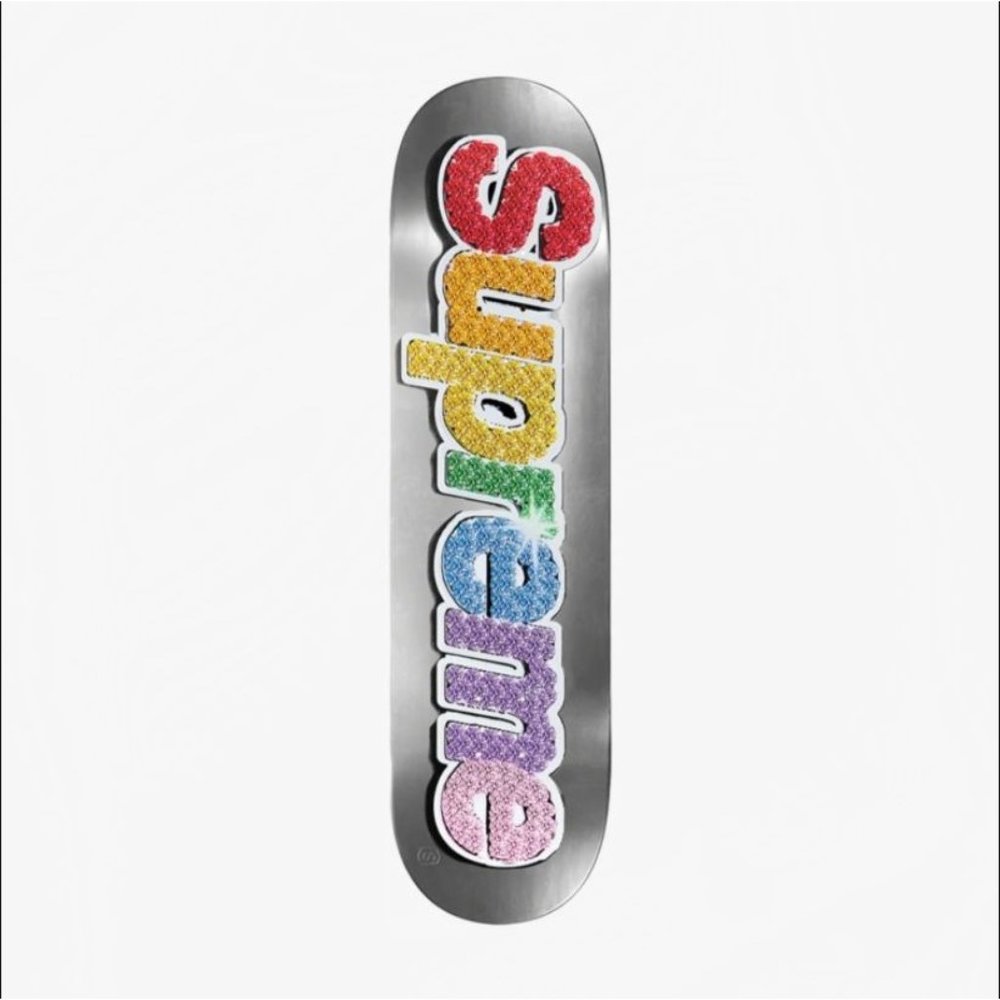 Brand New Authentic Supreme Bling Box Logo Skateboard Deck